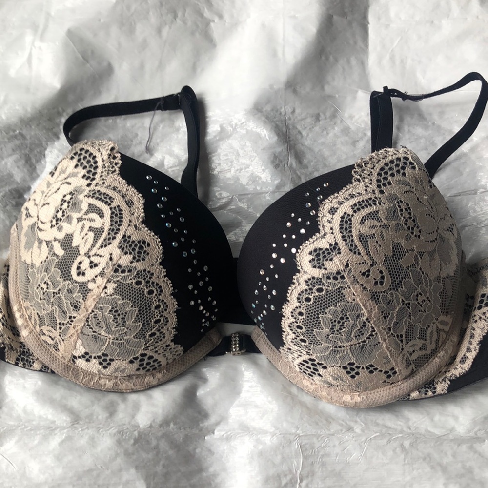 Push-up bra